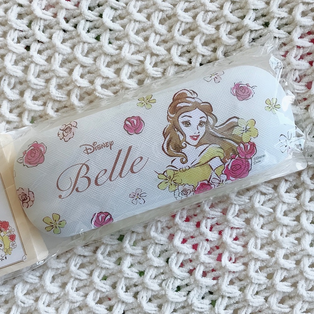 Brand new Disney Tokyo belle multi case